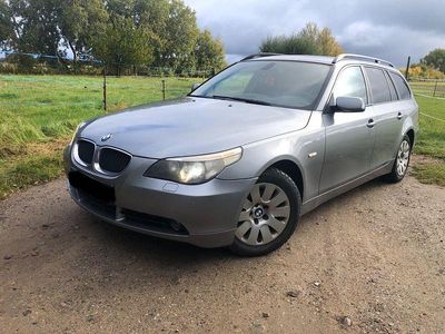 BMW 525