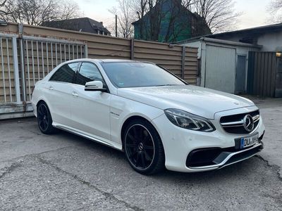 Mercedes E63 AMG