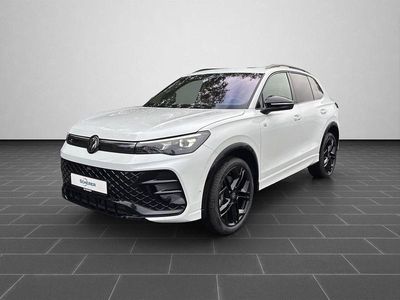 Gebraucht VW Tiguan R-line 193 PS (141 kW) 2025 Oryxweiß perlmutteffekt (metallic) SUV