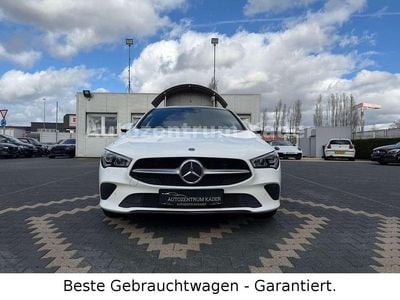 Gebraucht Mercedes CLA200 150 PS (110 kW) 2020 Polarweiss Kombi
