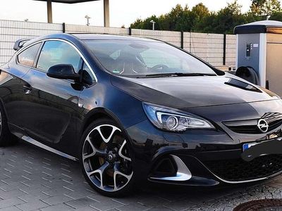Gebraucht Opel Astra OPC 280 PS (205 kW) 2013 Schwarz Limousine