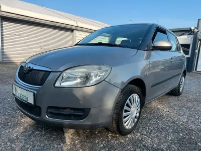 Gebraucht Skoda Fabia Ambiente 86 PS (63 kW) 2010 Beige Kleinwagen