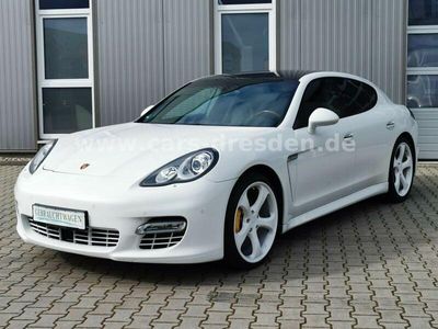 Porsche Panamera Turbo