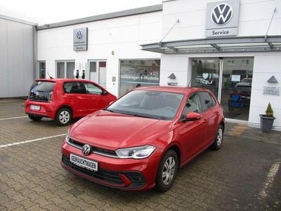 Gebraucht VW Polo Basis 80 PS (58 kW) 2024 Rot Kleinwagen