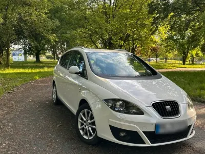 Używany Seat Altea XL 2010 Biały Minivan