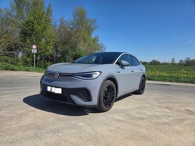 Usata VW ID.5 Pro 150 kW (204 CV) 2023 Grigio SUV