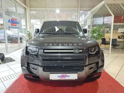 Gebraucht Land Rover Defender SE Dynamic 249 PS (183 kW) 2021 Grau SUV