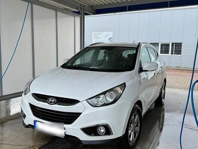 Gebraucht Hyundai ix35 173 PS (127 kW) 2013 Weiß SUV