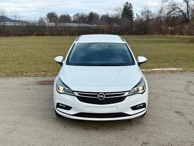 Gebraucht Opel Astra 95 PS (69 kW) 2016 Weiß Kombi