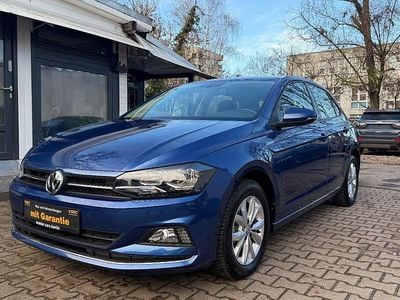 Blau Gebraucht 2019 VW Polo Highline Kleinwagen | 14.999 € (Guter Preis)