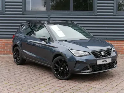 Gebraucht Seat Arona FR 150 PS (110 kW) 2025 Grau SUV