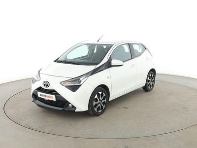 Gebraucht Toyota Aygo X-play 72 PS (52 kW) 2020 Weiß Kleinwagen