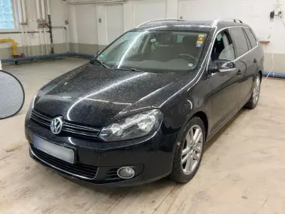 Gebraucht VW Golf VI Family 140 PS (102 kW) 2011 Schwarz Kleinwagen