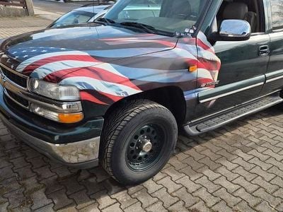 Grün Gebraucht 2002 Chevrolet Tahoe LT SUV | 9.500 € (Teuer)