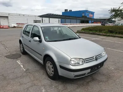 Gebraucht VW Golf IV 101 PS (74 kW) 2000 Silber Limousine