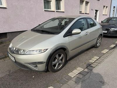 Usata Honda Civic LS 83 CV (61 kW) 2007 Oro Berlina