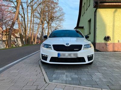 gebraucht Skoda Octavia RS DAB*AHK*8-fach*PDC