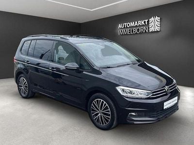 Schwarz Gebraucht 2024 VW Touran Comfortline Van / Kleinbus | 33.590 € (Fairer Preis)