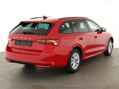 Neu Skoda Octavia Selection 150 PS (110 kW) 2026 Velvet rot metallic Kombi