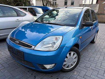 Gebraucht Ford Fiesta 69 PS (50 kW) 2003 Blau Kleinwagen
