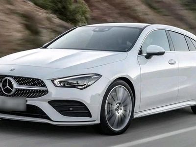 Gebraucht Mercedes CLA200 Shooting Brake 150 PS (110 kW) 2021 Weiß Kombi