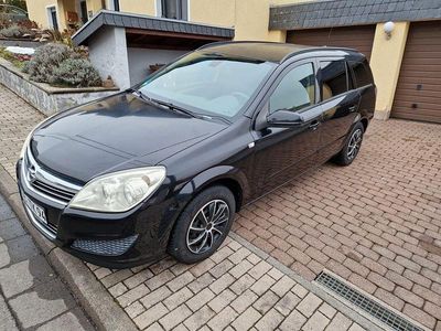 Schwarz Gebraucht 2007 Opel Astra Kombi | 1.900 € (Fairer Preis)