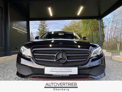 Gebraucht Mercedes E220 194 PS (142 kW) 2017 Schwarz metallic Limousine
