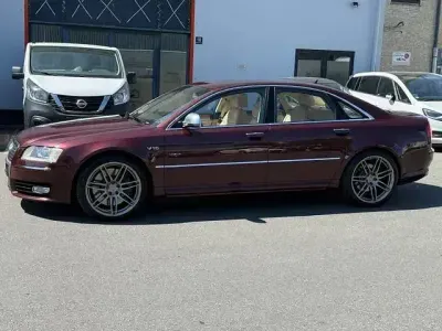 Gebraucht Audi S8 Advanced 450 PS (330 kW) 2008 Violett Limousine