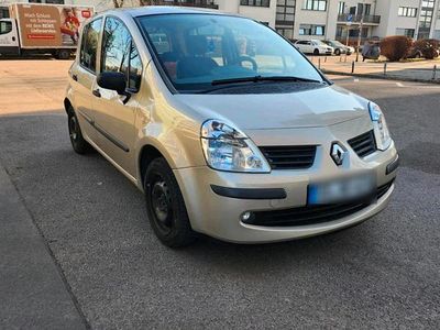 Gold Gebraucht 2007 Renault Modus Van / Kleinbus | 2.500 € (Fairer Preis)
