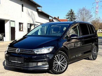Second-hand VW Touran Allstar 150 CP (110 kW) 2016 Negru Monovolum