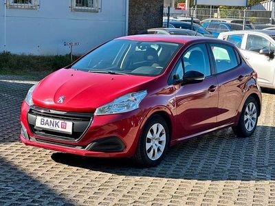 Gebraucht Peugeot 208 68 PS (50 kW) 2017 Rot Kleinwagen