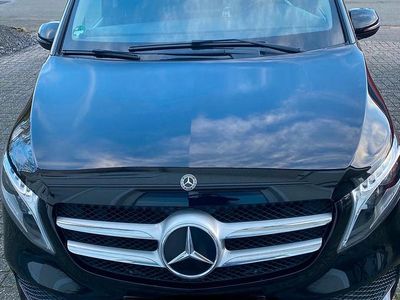 Gebraucht Mercedes V220 Edition 163 PS (119 kW) 2019 Schwarz Van / Kleinbus