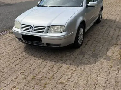 Gebraucht VW Bora 101 PS (74 kW) 2002 Silber Kombi