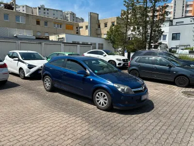 Gebraucht Opel Astra GTC 101 PS (74 kW) 2008 Blau Coupé
