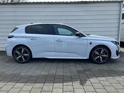 Neu Peugeot 308 GT 145 PS (106 kW) 2025 Okenite weiß okenite weiß Limousine