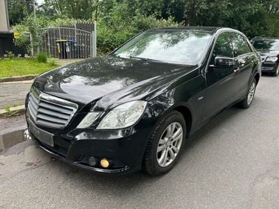 Mercedes E200