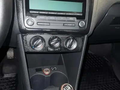 Gebraucht VW Polo 105 PS (77 kW) 2010 Rot Kleinwagen