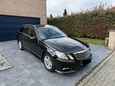 Gebraucht Mercedes E250 AMG 204 PS (150 kW) 2010 Schwarz Kombi