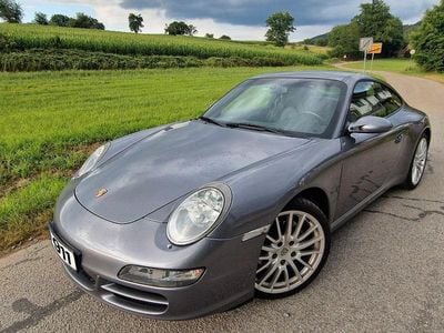 Porsche 911 Carrera