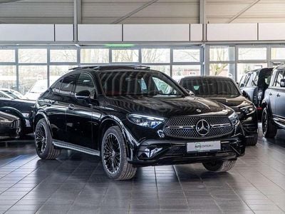 Neu Mercedes GLC300 AMG 269 PS (197 kW) 2026 Schwarz Coupé