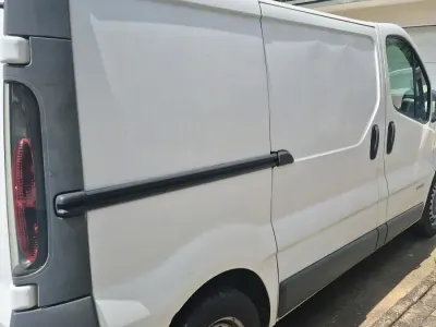 Gebraucht Renault Trafic 100 PS (73 kW) 2006 Van / Kleinbus