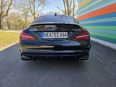 Mercedes CLA45 AMG
