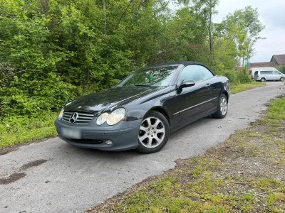 Używany Mercedes CLK200 163 KM (119 kW) 2004 Czarny Kabriolet