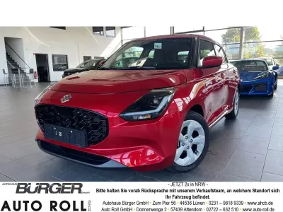 Usata Suzuki Swift Comfort 83 CV (61 kW) 2025 Rosso Utilitaria