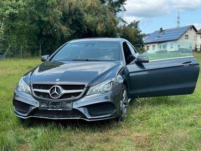 Mercedes E200