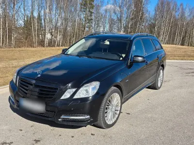Gebraucht Mercedes E350 265 PS (194 kW) 2011 Schwarz Kombi