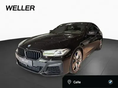 Gebraucht BMW M550 Comfort Edition 530 PS (389 kW) 2023 Black sapphire (schwarz) Limousine