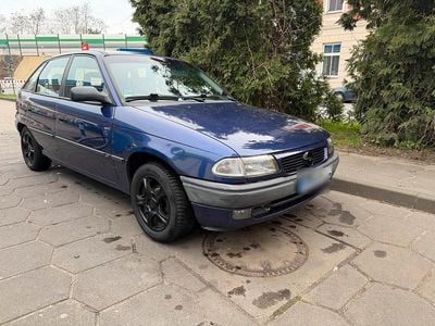 Gebraucht Opel Astra 75 PS (55 kW) 1997 Blau Kleinwagen