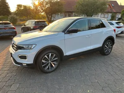 Gebraucht VW T-Roc Style 116 PS (85 kW) 2019 Silber SUV