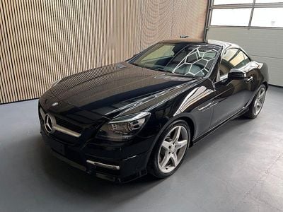 Second-hand Mercedes SLK350 AMG line 306 CP (225 kW) 2011 Negru Cabrio
